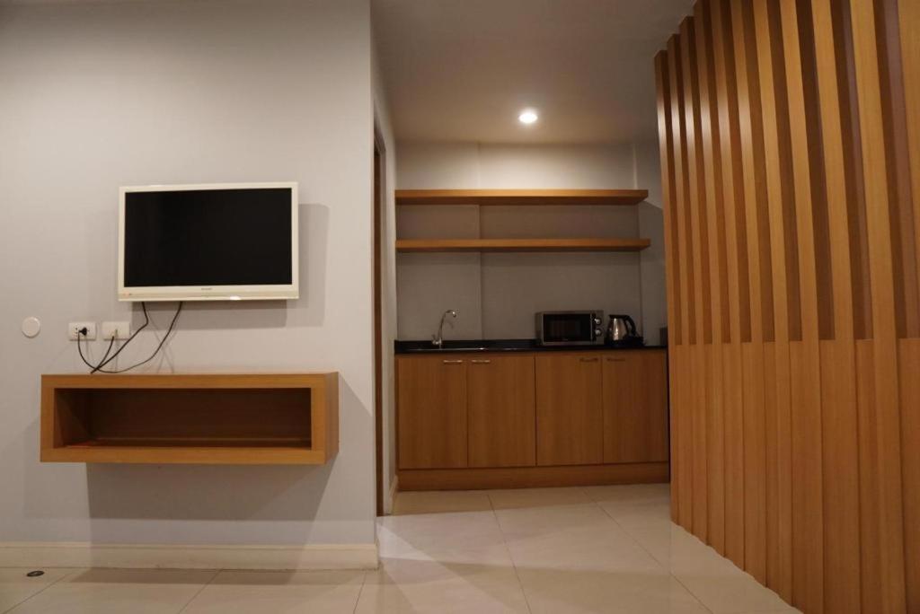 The One Residence Hotel Bangkok Exterior foto